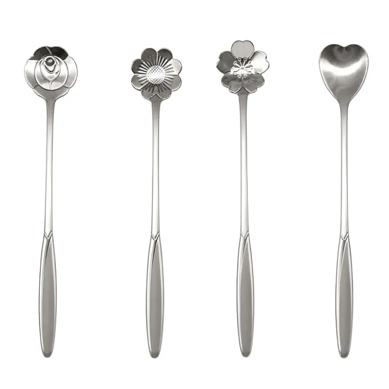Assortis de 4 cuilleres silver
