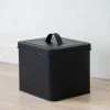 Boite de rangement en metal noir