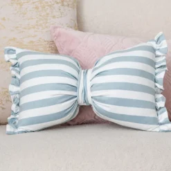 Coussin nAud papillon gris 25x35