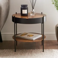 Table avec rangement